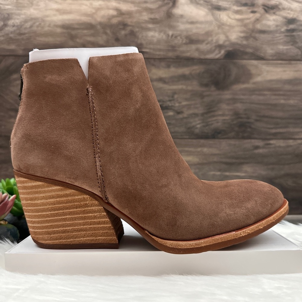 NIB Kork Ease Chandra Suede Leather Ankle Bootie Boots 9M 40.5 Brown - Picture 7 of 13
